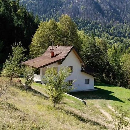 Omarsko Vrelo - Kuca Na Izvoru U Srcu Tare * Predov Krst